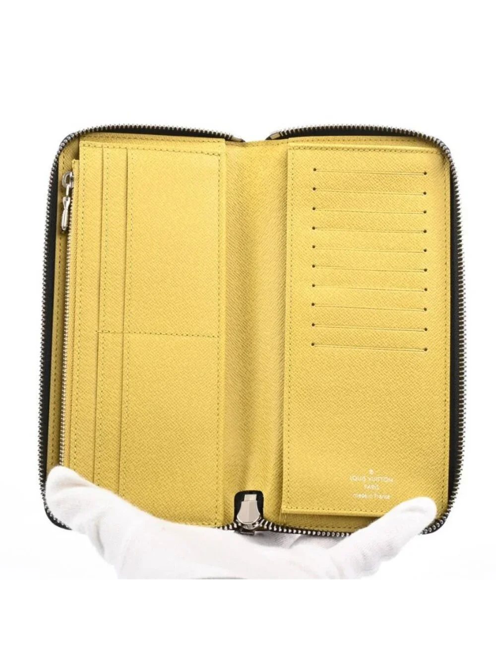 Louis Vuitton Wallet Zippy Vertical